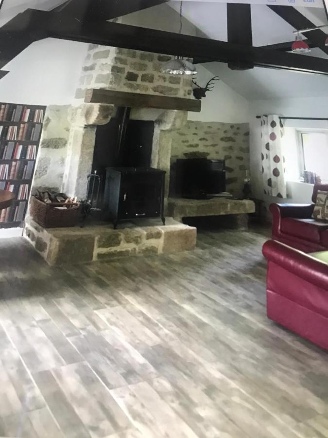 Faux-la-Montagne Woodland Cottage מראה חיצוני תמונה
