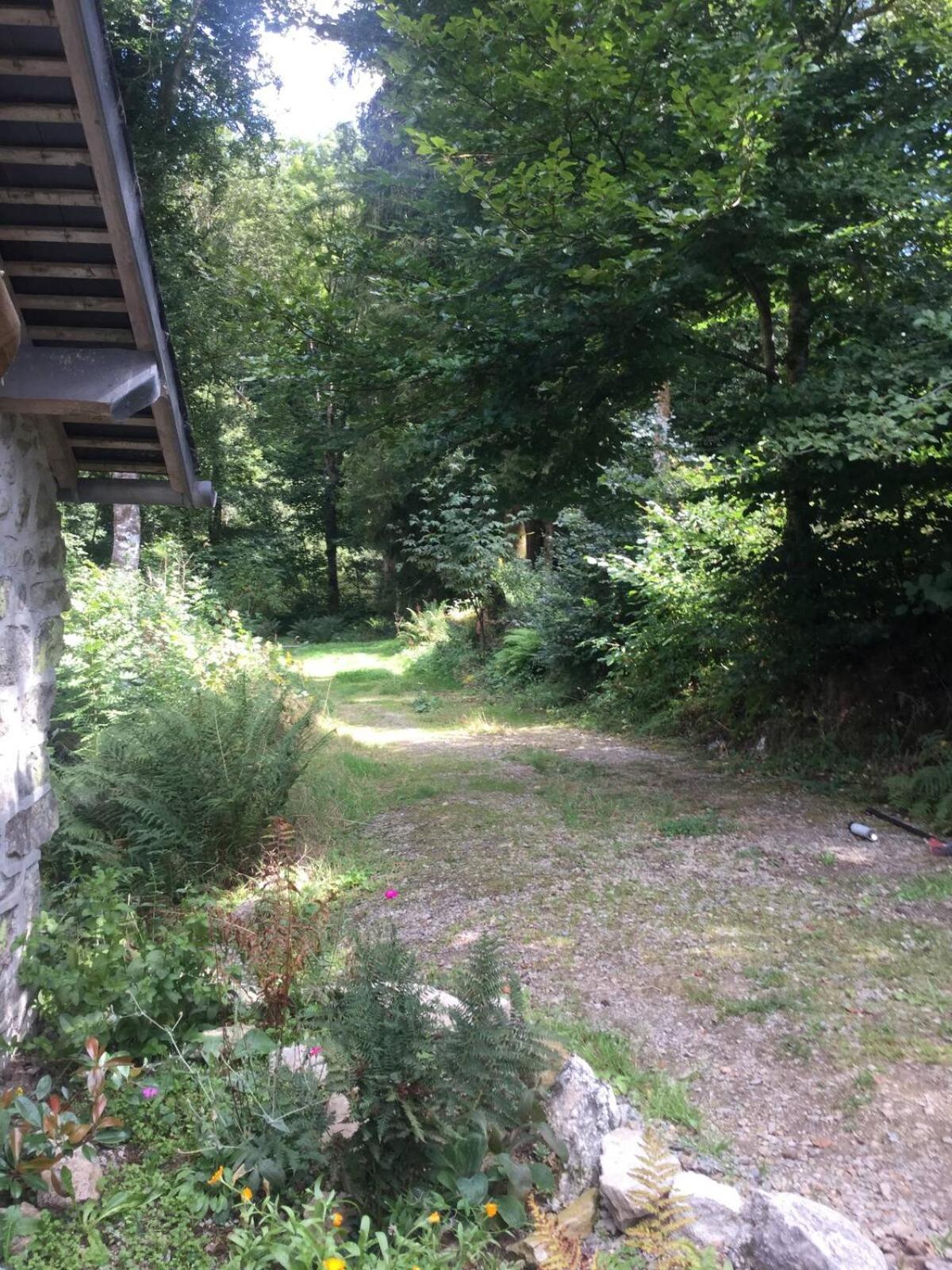 Faux-la-Montagne Woodland Cottage מראה חיצוני תמונה