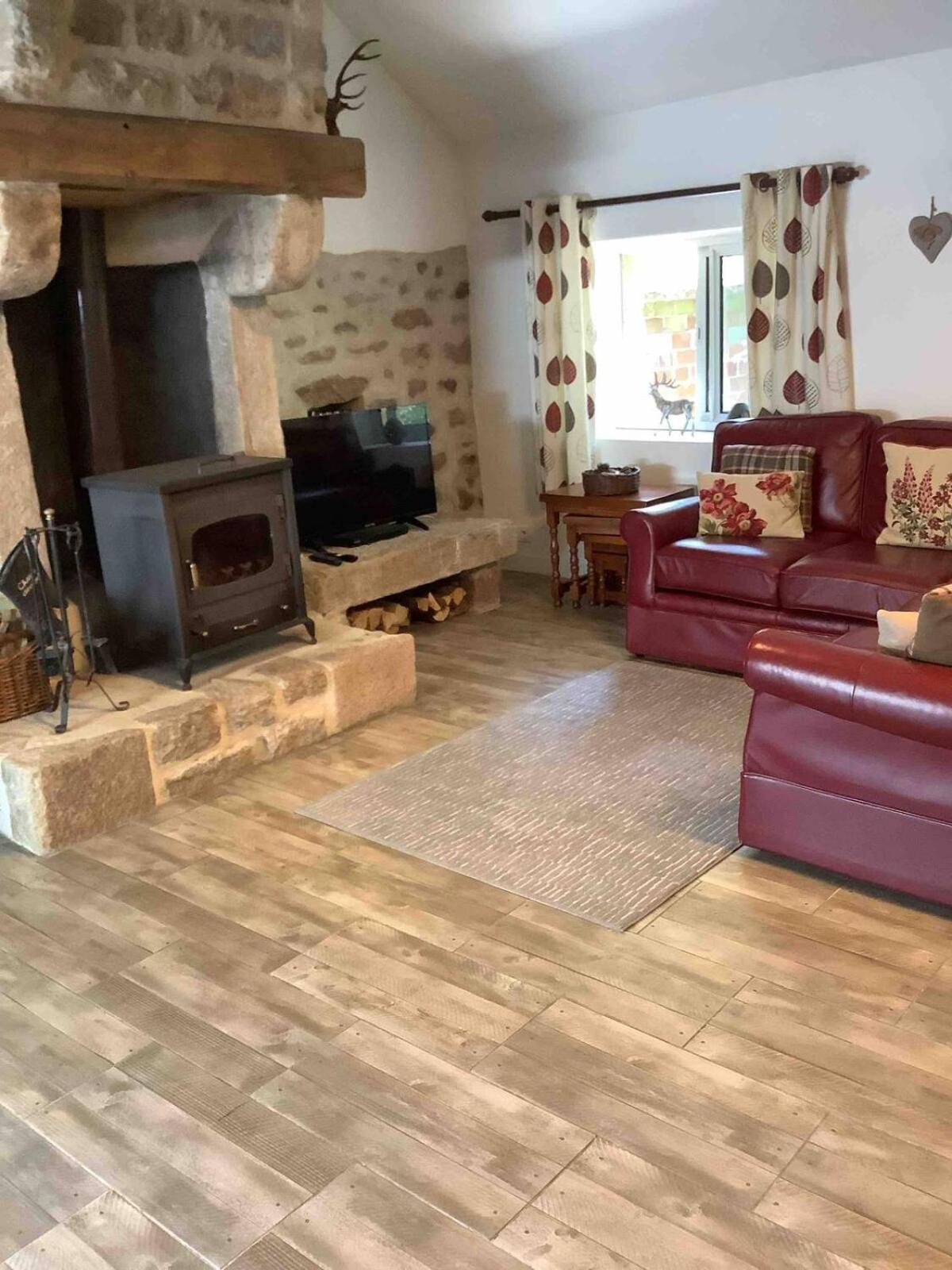 Faux-la-Montagne Woodland Cottage מראה חיצוני תמונה